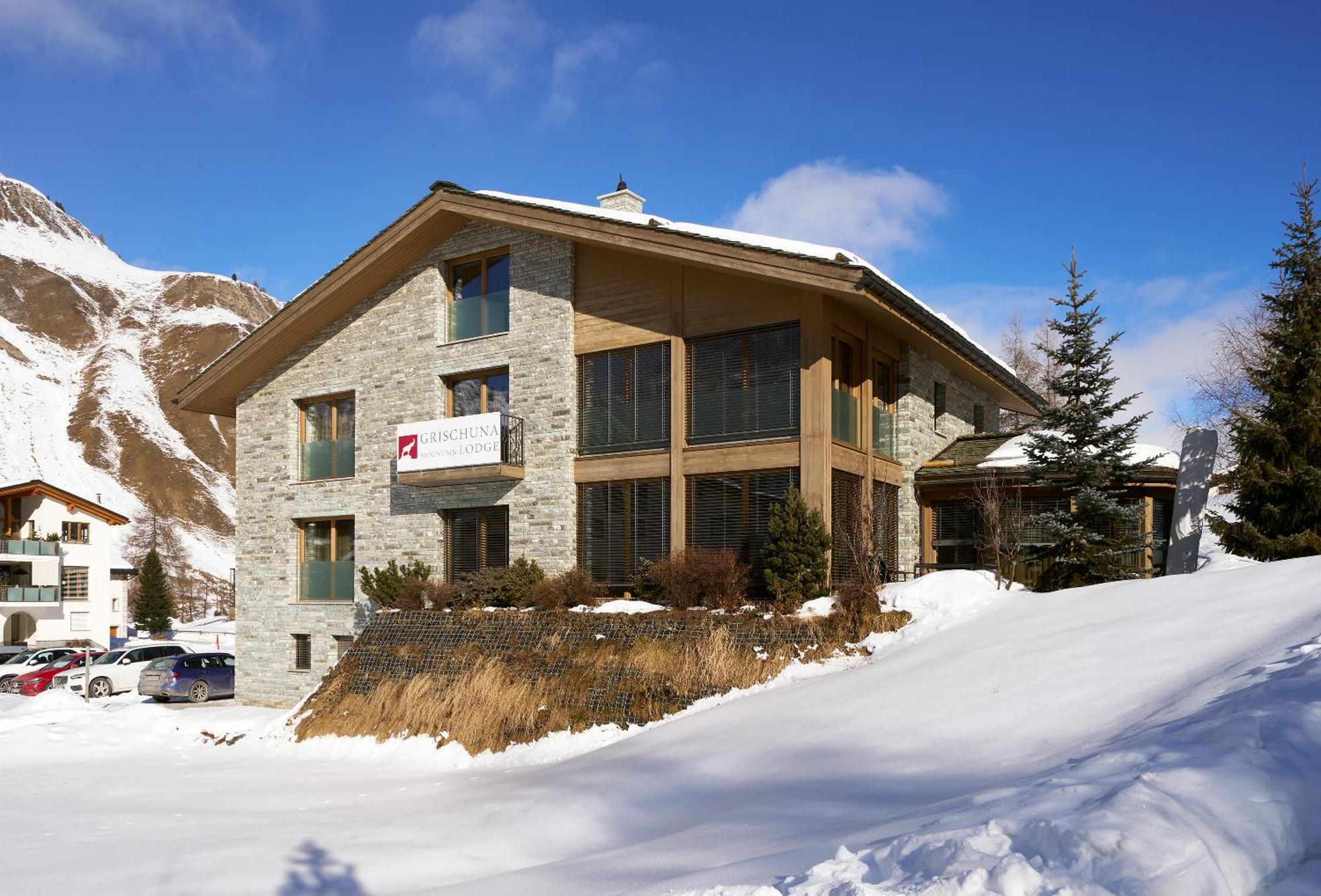 Grischuna Mountain Lodge Самнаун Екстериор снимка